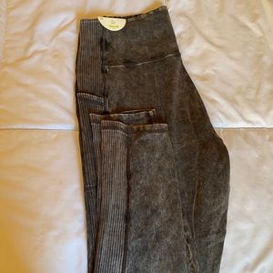 Aerie Offline OG High Waisted Pocket Legging